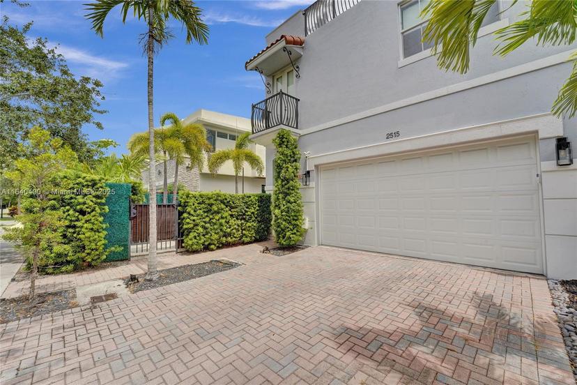 Picture of 2515 NE 18Th St, Fort Lauderdale FL 33305