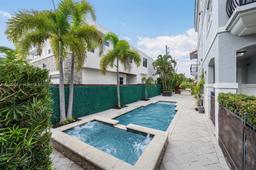 Picture of 2515 NE 18Th St, Fort Lauderdale, FL 33305