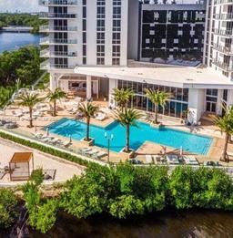 Picture of 16385 Biscayne Blvd, North Miami Beach, FL 33160