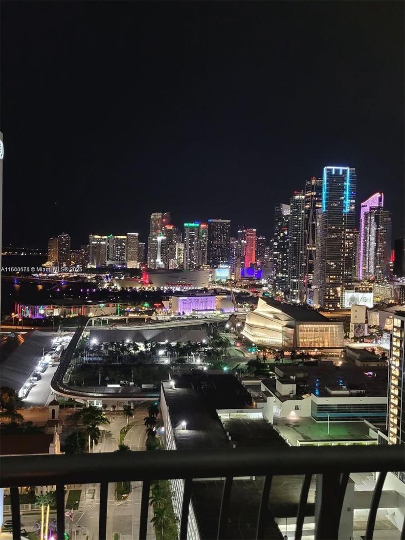 Picture of 1750 N Bayshore Dr # 2708, Miami FL 33132