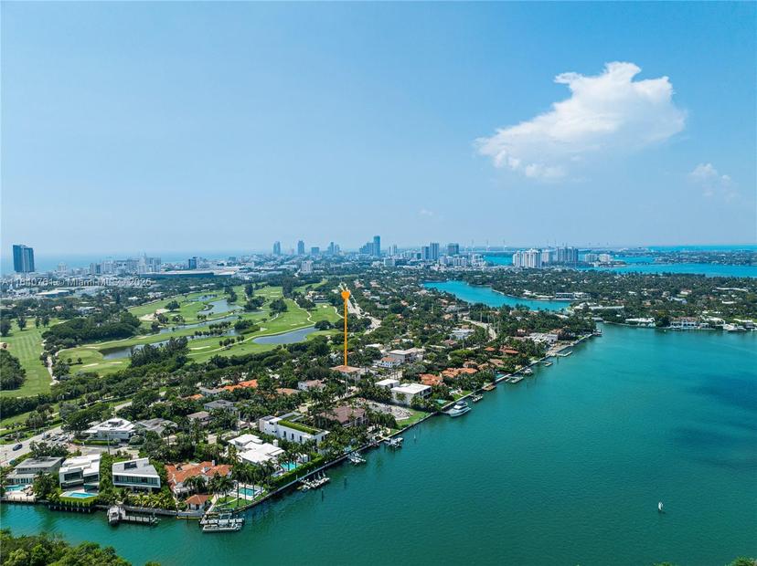 Picture of 3061 N Bay Rd, Miami Beach FL 33140
