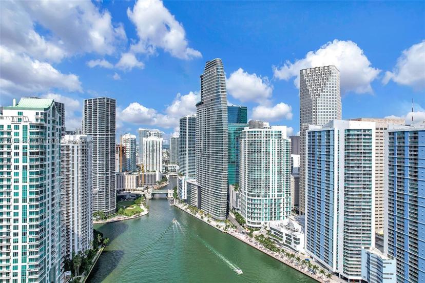 Picture of 300 Biscayne Blvd Way # 503, Miami FL 33131