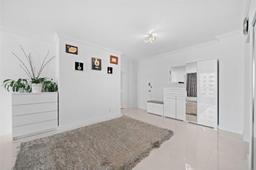 Picture of 2501 S Ocean Dr # 907, Hollywood, FL 33019