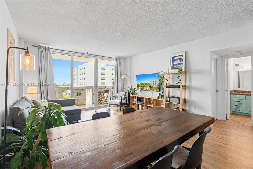 Picture of 800 West Ave # 926, Miami Beach FL 33139