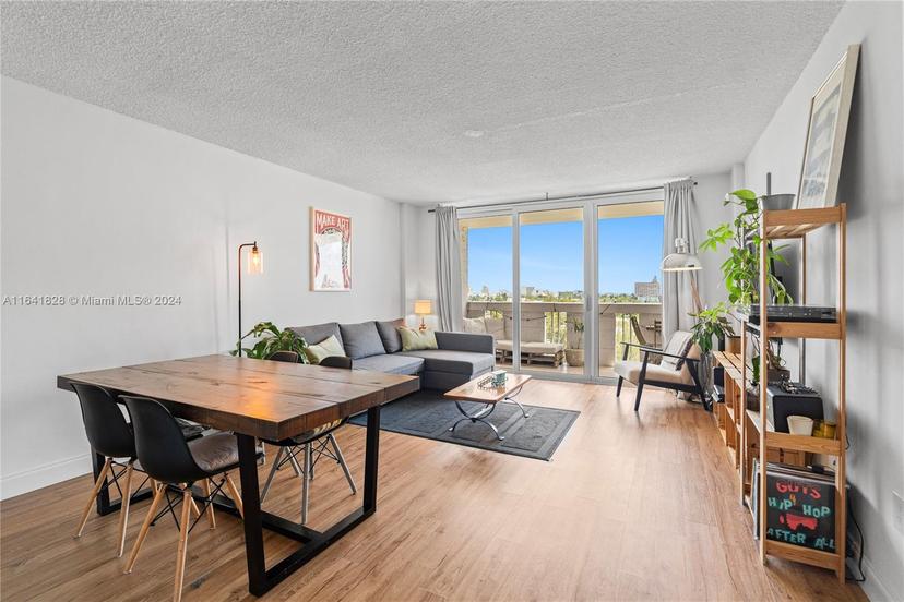 Picture of 800 West Ave # 926, Miami Beach FL 33139