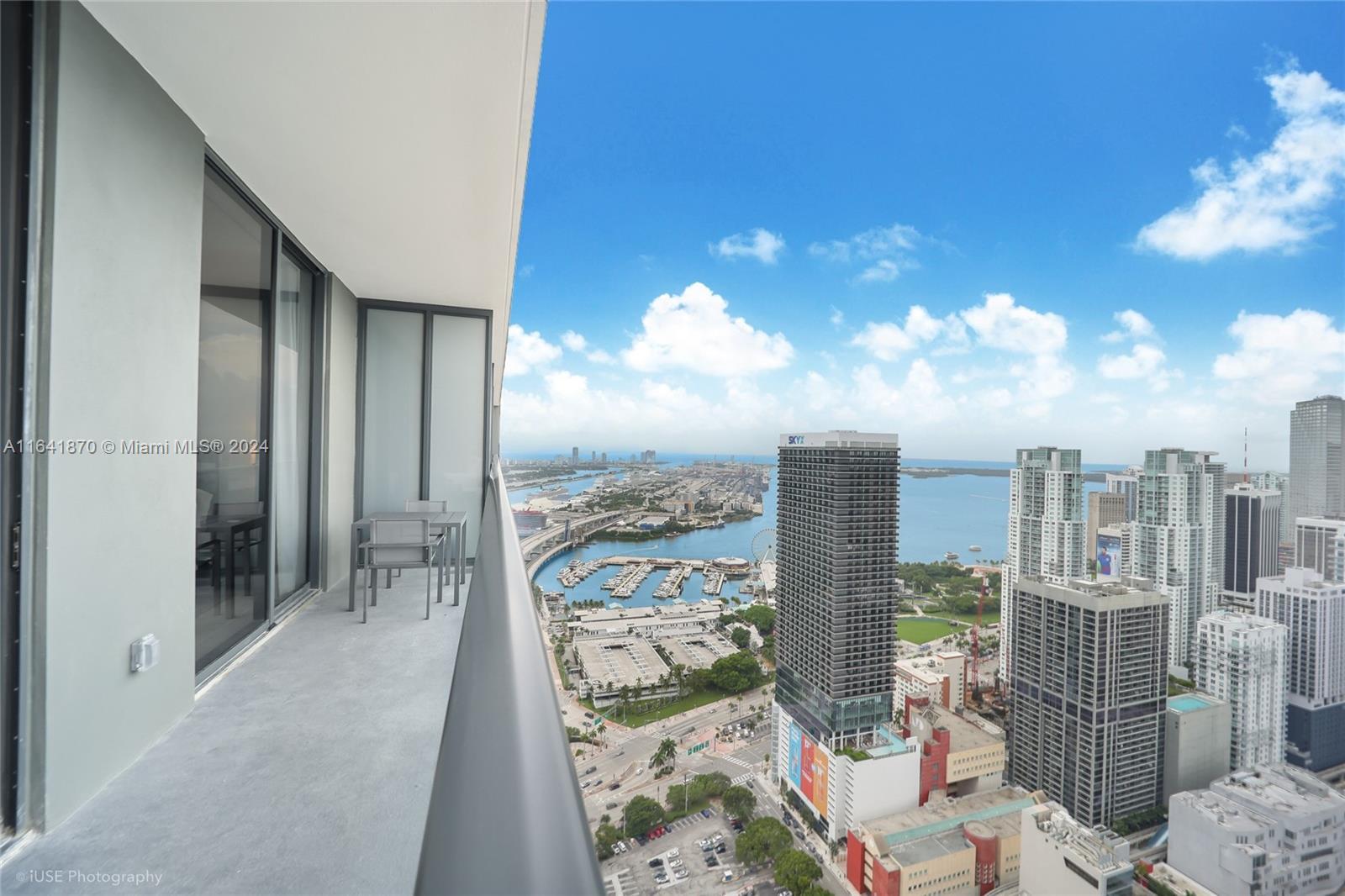 Picture of 601 NE 1 Ave # 5008, Miami, FL 33132
