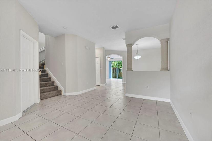 Picture of 1431 SE 25Th Ave, Homestead FL 33035
