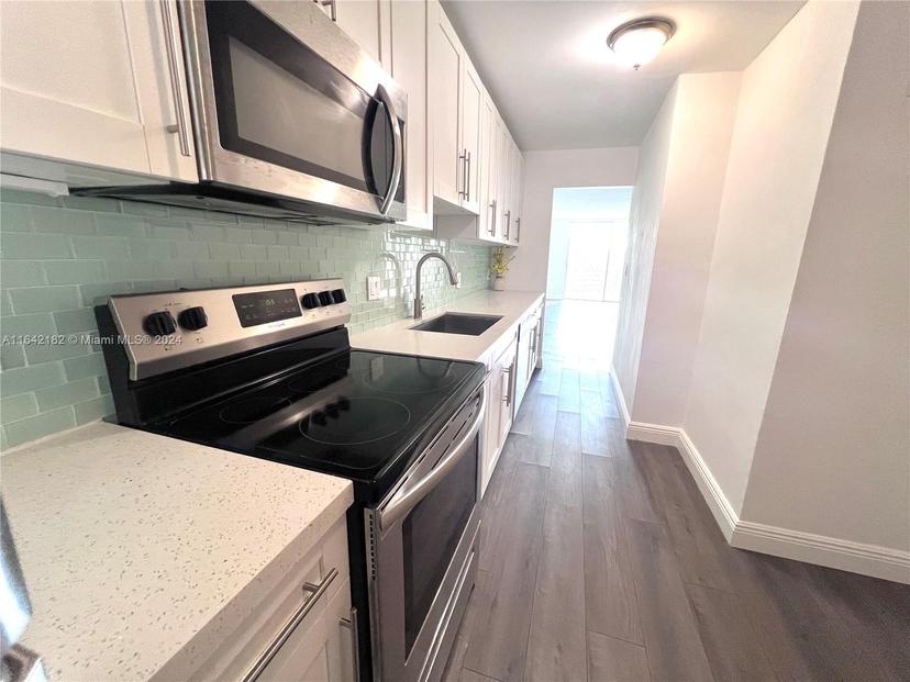 Picture of 3660 NE 166Th St # 409, North Miami Beach FL 33160