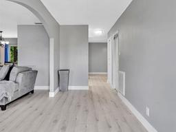 Picture of 1020 NW 48Th Pl, Deerfield Beach, FL 33064