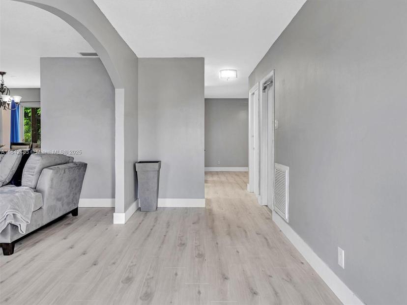 Picture of 1020 NW 48Th Pl, Deerfield Beach FL 33064