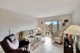 Picture of 6820 W Flagler St # 202, Miami, FL 33144
