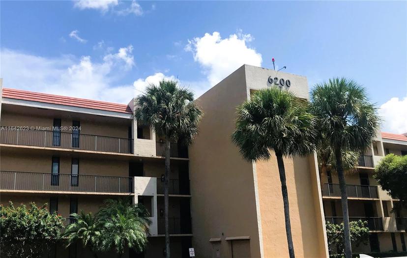 Picture of 6219 Coral Lake Dr # 207, Margate FL 33063