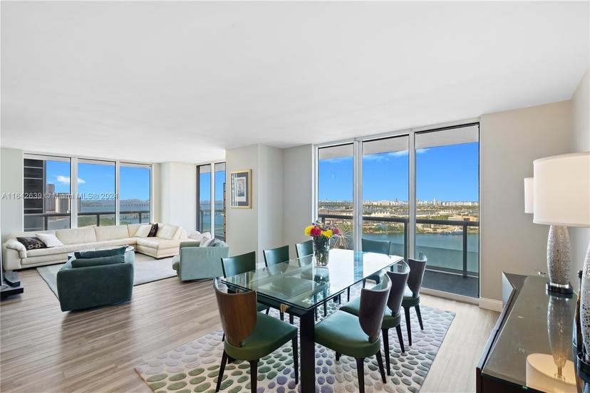 Picture of 50 Biscayne Blvd # 2802, Miami FL 33132