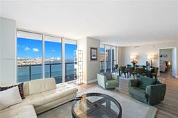 Picture of 50 Biscayne Blvd # 2802, Miami, FL 33132