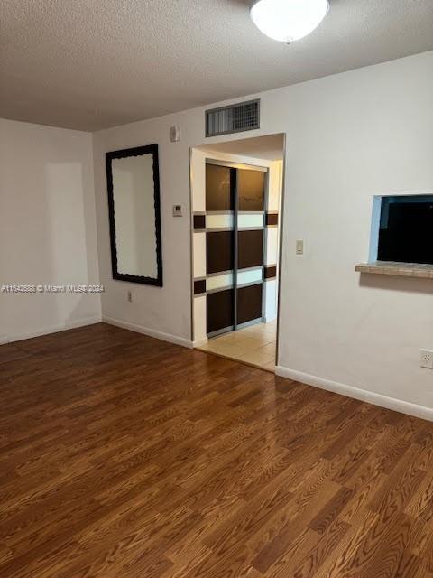 Picture of 12590 NE 16Th Ave # 401, North Miami FL 33161