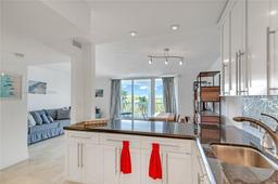 Picture of 5401 Collins Ave # 429, Miami Beach, FL 33140