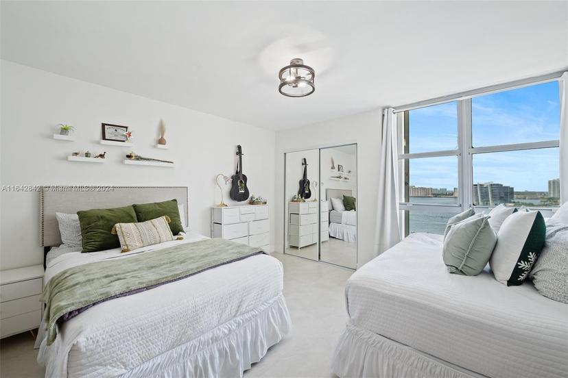 Picture of 3500 Mystic Pointe Dr # 1801, Aventura FL 33180