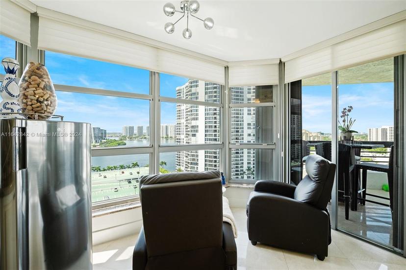 Picture of 3500 Mystic Pointe Dr # 1801, Aventura FL 33180