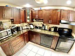 Picture of 2821 N Miami Beach Blvd # 4X, North Miami Beach, FL 33160