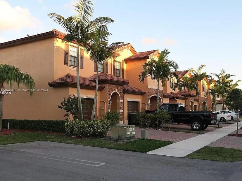 Picture of 387 NE 37Th Ter, Homestead FL 33033