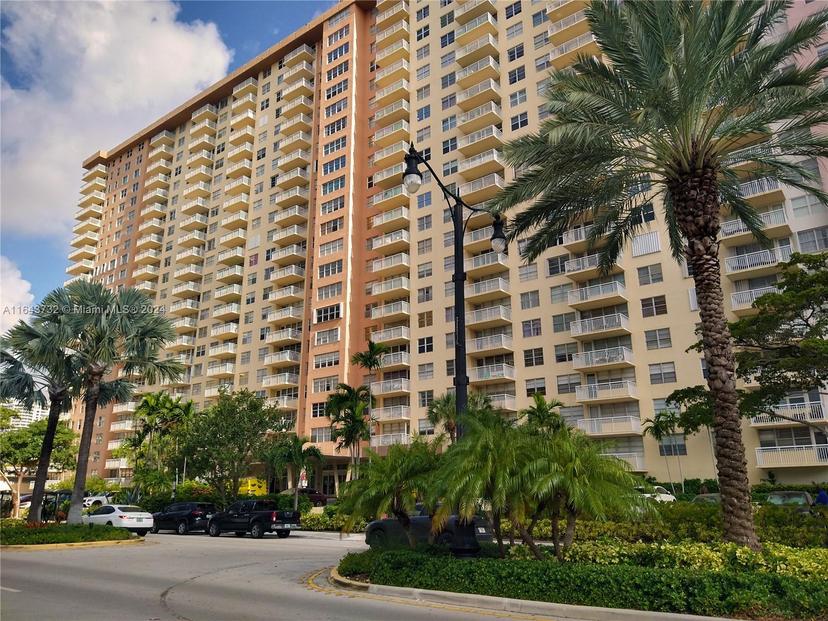Picture of 251 174Th St # 1019, Sunny Isles Beach FL 33160