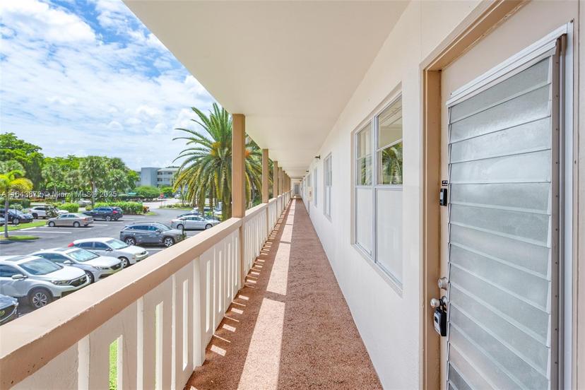 Picture of 2303 Lucaya Ln # G2, Coconut Creek FL 33066