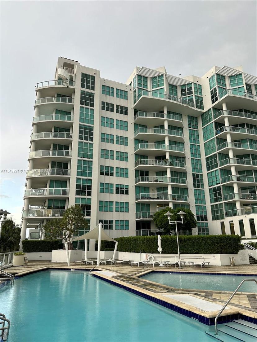 Picture of 3131 NE 188Th St # 608, Aventura FL 33180