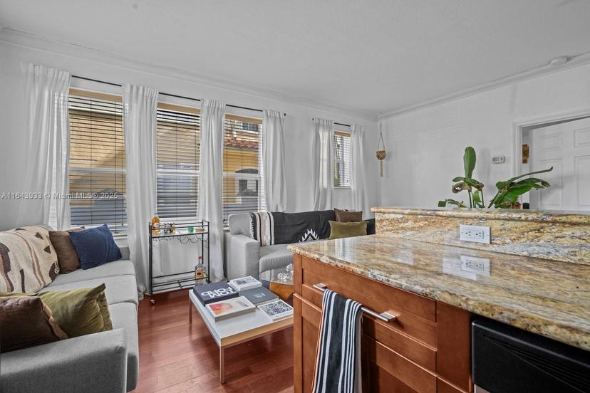 Picture of 1027 Pennsylvania Ave # 101, Miami Beach FL 33139