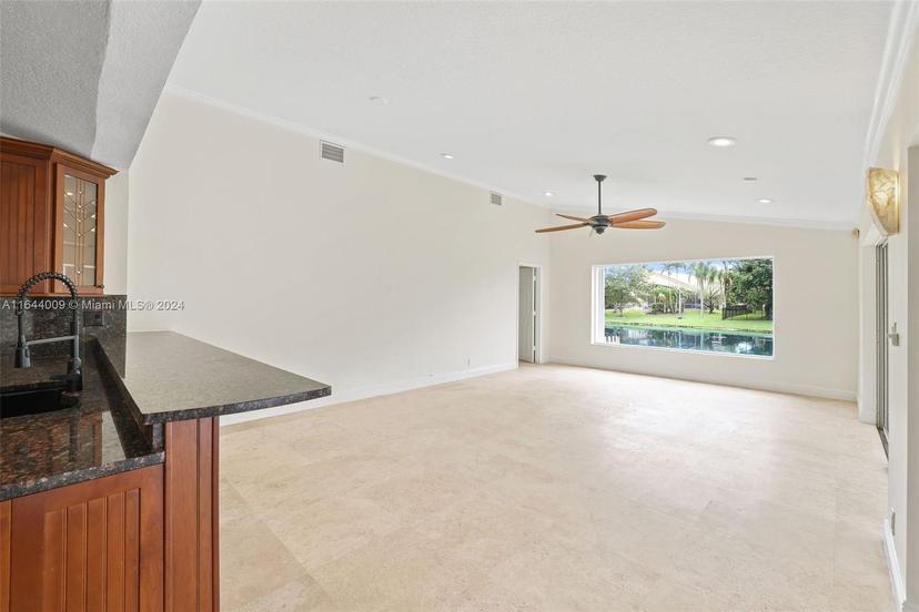 Picture of 5001 NW 103Rd Ave, Coral Springs FL 33076