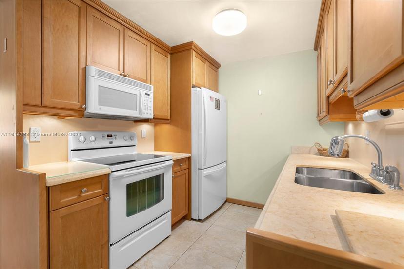 Picture of 2301 Lucaya Ln # G1, Coconut Creek FL 33066