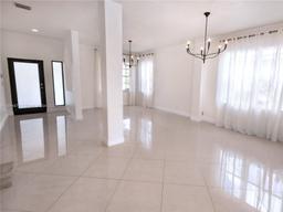 Picture of 16511 SW 1St St, Pembroke Pines, FL 33027