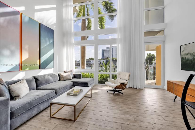 Picture of 77 N Shore Dr # 77, Miami Beach FL 33141