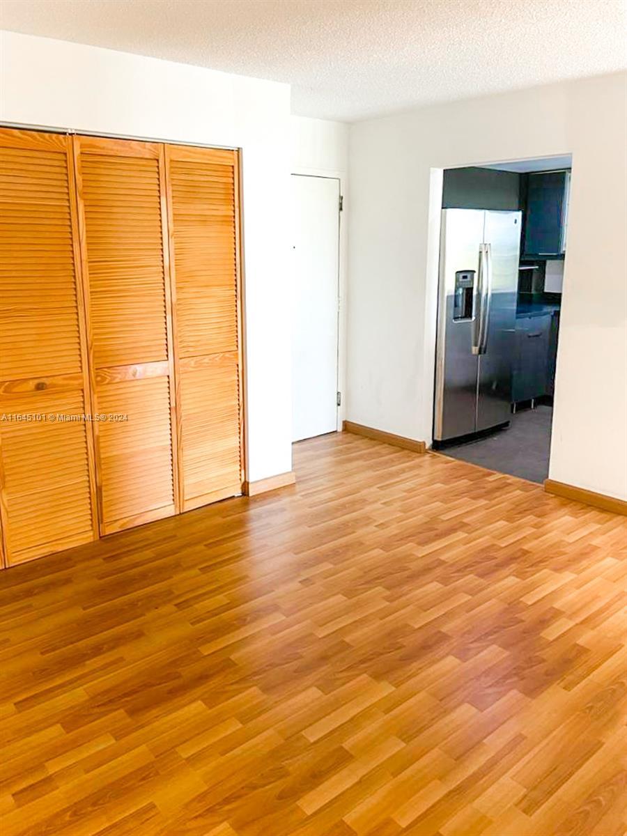 Picture of 16851 NE 23Rd Ave # 614, North Miami Beach, FL 33160
