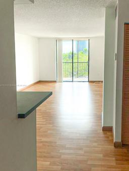 Picture of 16851 NE 23Rd Ave # 614, North Miami Beach, FL 33160