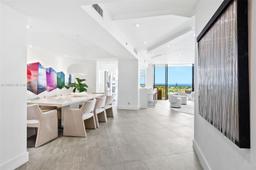 Picture of 20281 E Country Club Dr # 808, Aventura, FL 33180