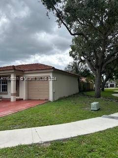 Picture of 9136 NW 192Nd Ter, Hialeah, FL 33018