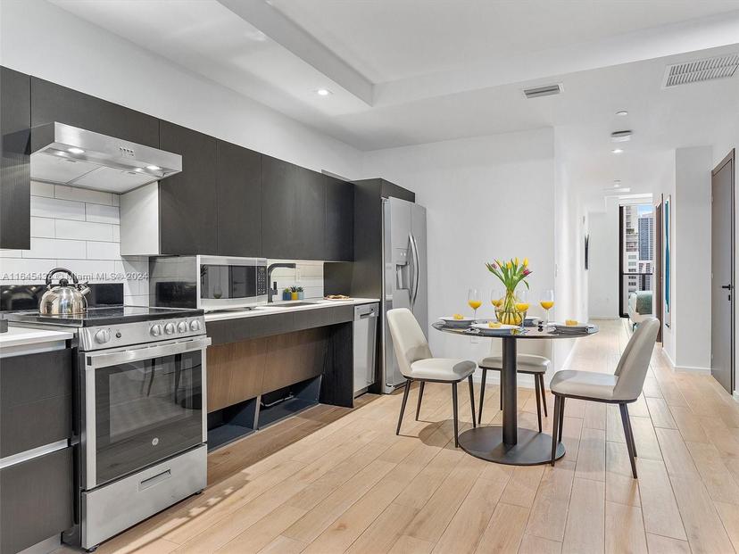 Picture of 398 NE 5Th St # 1915, Miami FL 33132