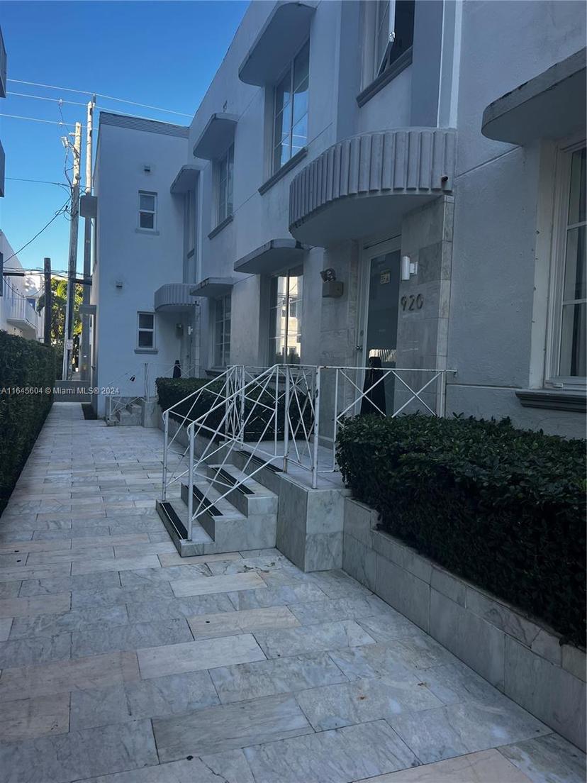 Picture of 920 Jefferson Ave # 3, Miami Beach FL 33139