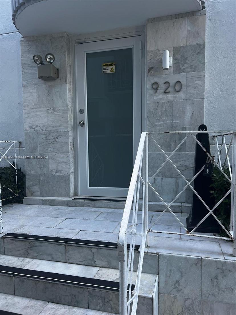 Picture of 920 Jefferson Ave # 3, Miami Beach FL 33139