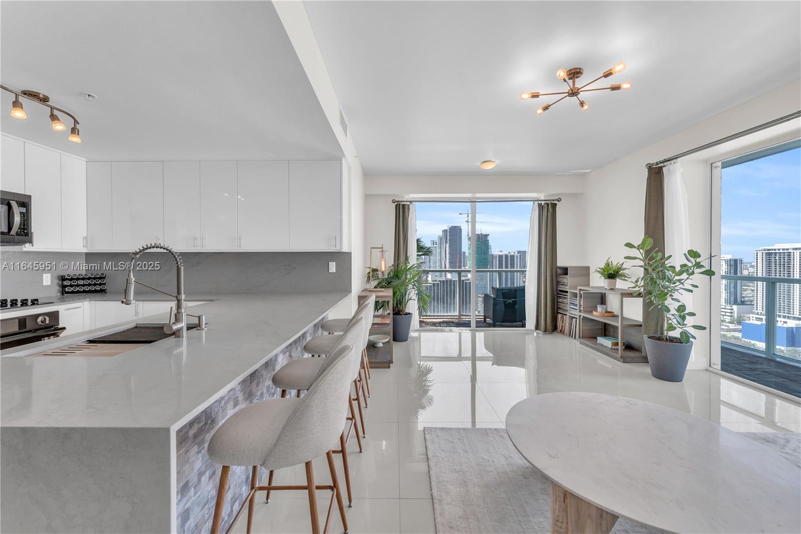 Picture of 1900 N Bayshore Dr # 3611, Miami, FL 33132