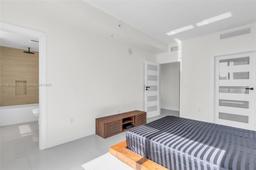 Picture of 1900 N Bayshore Dr # 3611, Miami, FL 33132