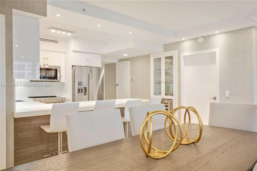 Picture of 4775 Collins Ave # 2108, Miami Beach FL 33140
