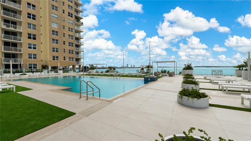 Picture of 770 Claughton Island Dr # 711, Miami FL 33131