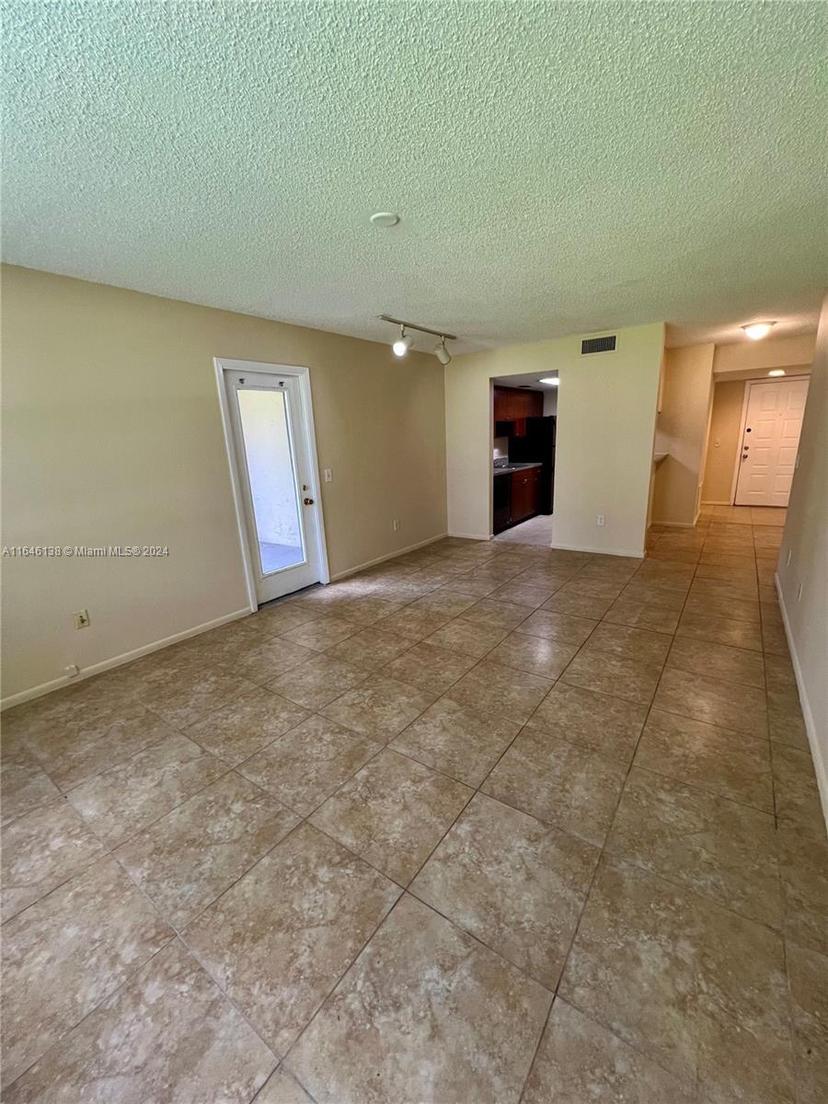 Picture of 4401 W Mcnab Rd # 11, Pompano Beach FL 33069
