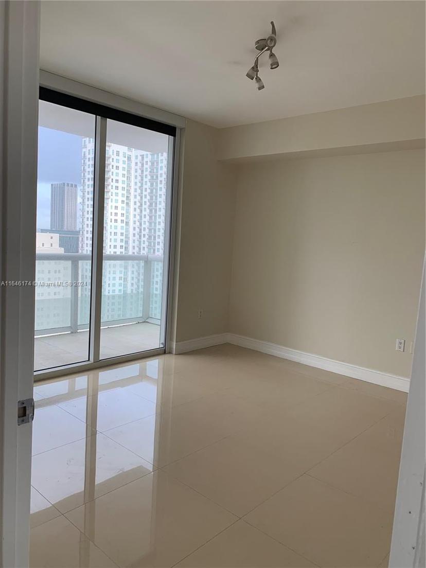 Picture of 50 Biscayne Blvd # 2507, Miami FL 33132
