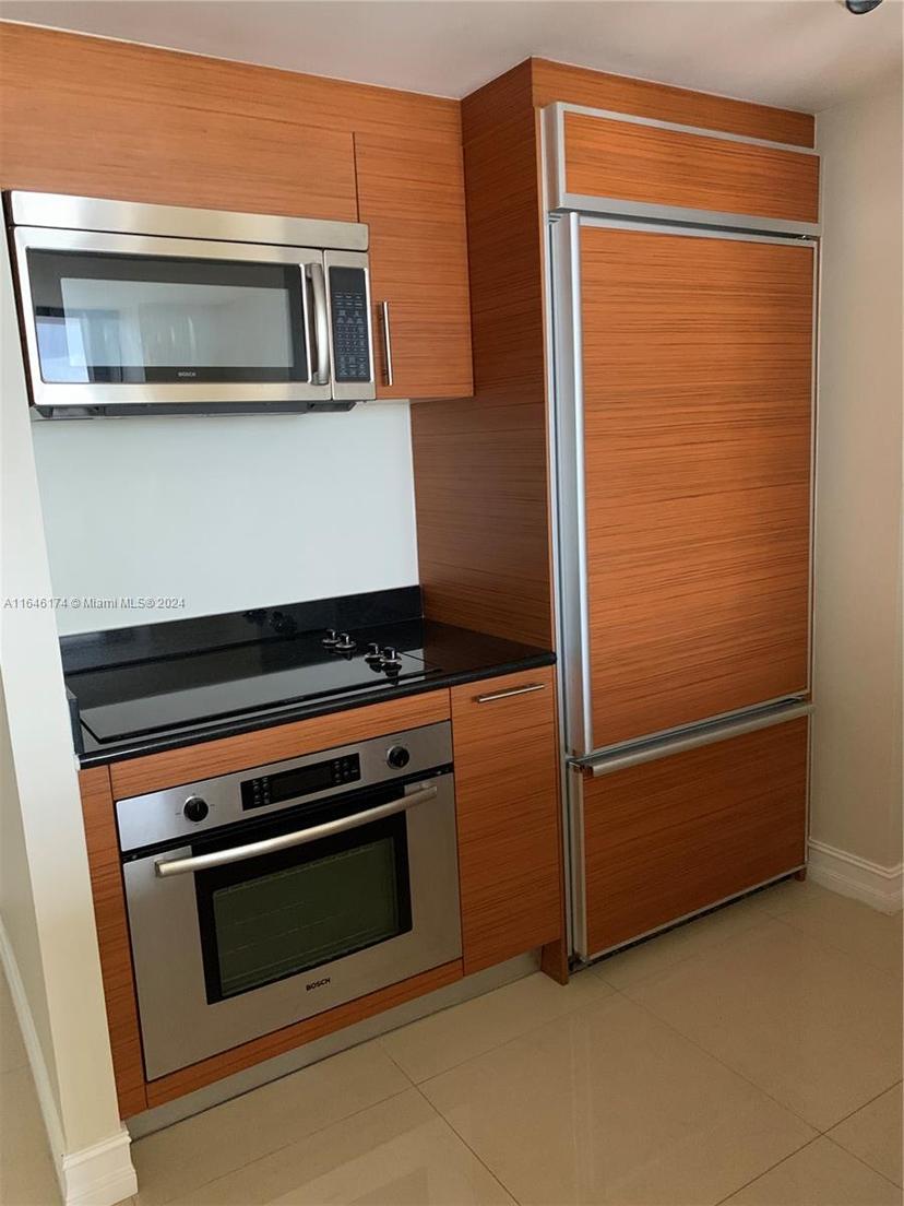 Picture of 50 Biscayne Blvd # 2507, Miami FL 33132