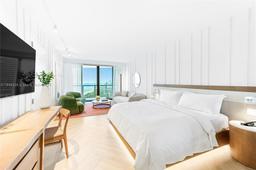 Picture of 2201 Collins Ave # 1808, Miami Beach, FL 33139