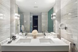 Picture of 2201 Collins Ave # 1808, Miami Beach, FL 33139