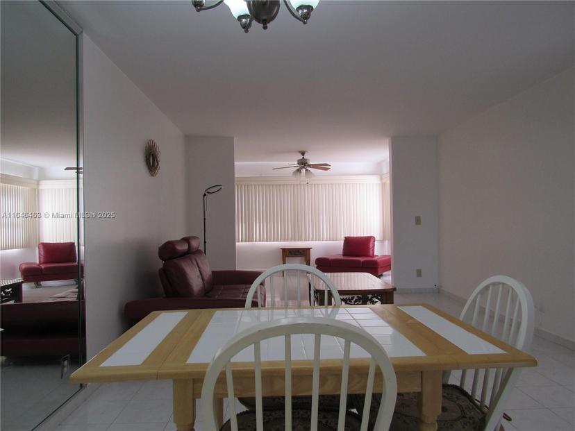 Picture of 10220 NW 30Th Ct # 306, Sunrise FL 33322
