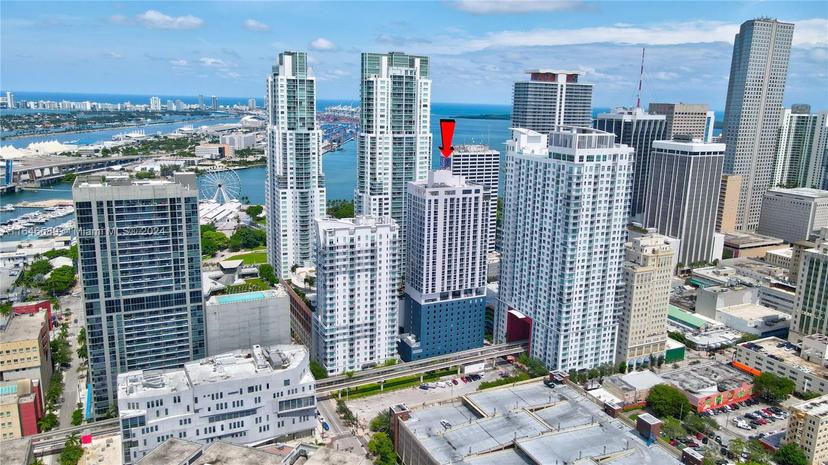 Picture of 227 NE 2Nd St # 2903, Miami FL 33132